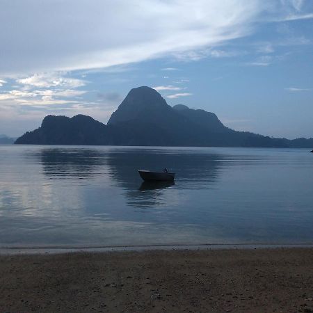 Garden Bay Beach Resort เอลนิโด ภายนอก รูปภาพ
