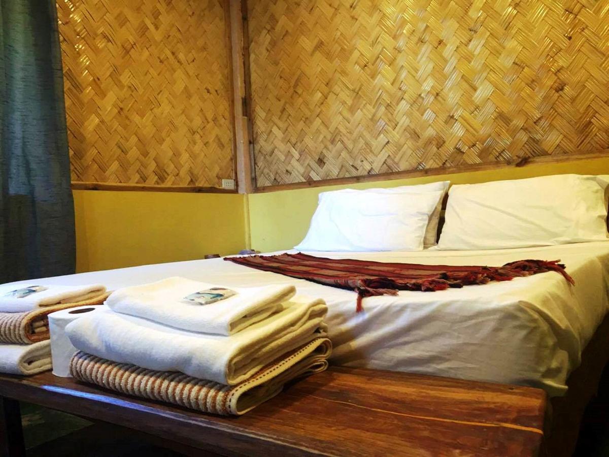 Garden Bay Beach Resort เอลนิโด ห้อง รูปภาพ