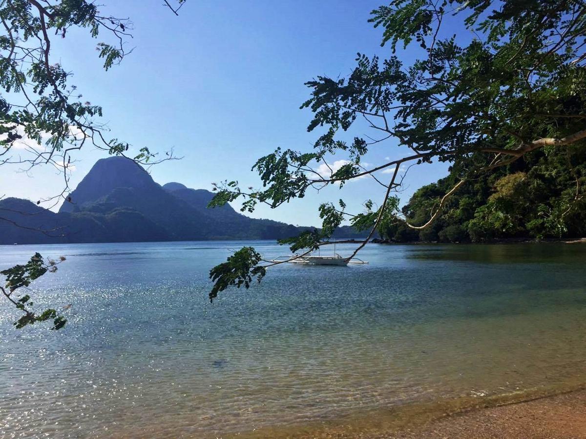 Garden Bay Beach Resort เอลนิโด ภายนอก รูปภาพ